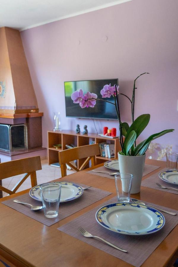Secret Garden 76 Sq.M. Apartment Close To City Center อิโออันนินา ภายนอก รูปภาพ